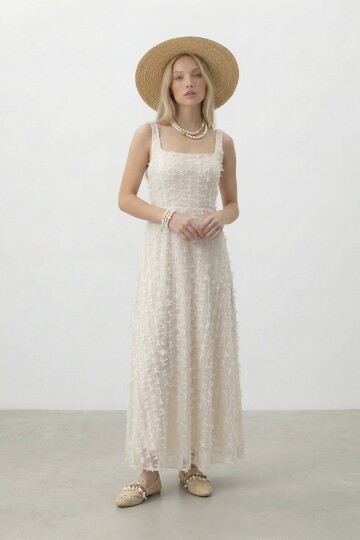 Askılı Kare Yaka Uzun Elbise