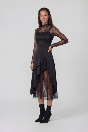 Ayarlanabilinir Askılı İçi Astarlı Saten Elbise Ve Dantel Bluz Takım