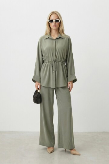 Bağlamalı Gömlek Ve Pantolon Takım