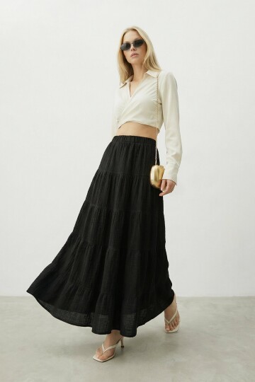 Beli Lastikli Katlı Midi Etek