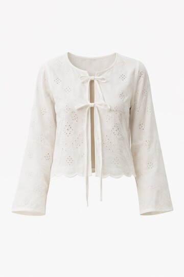 Beyaz Dantel İşlemeli Bağlama Detaylı İspanyol Kol Bluz