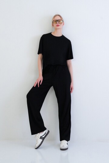 Bisiklet Yaka Kısa Kol Örme Bluz Ve Palazzo Pantolon Takım