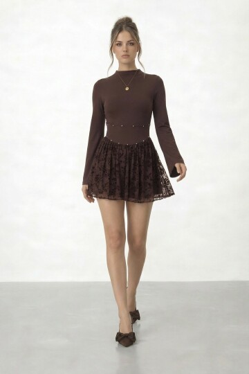 Boncuklu Uzun Kol Dantel Detaylı Mini Elbise