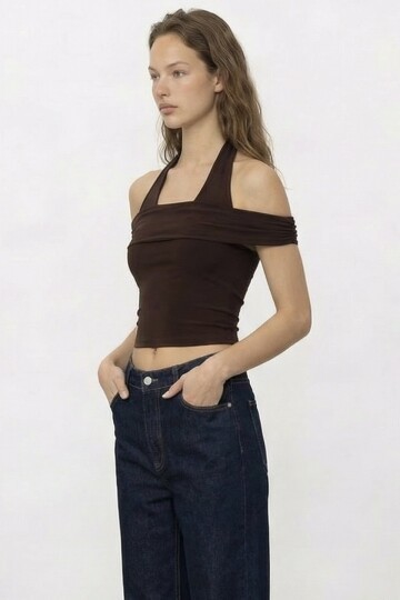 Boyundan Askılı Drapeli Dar Kalıp Bluz