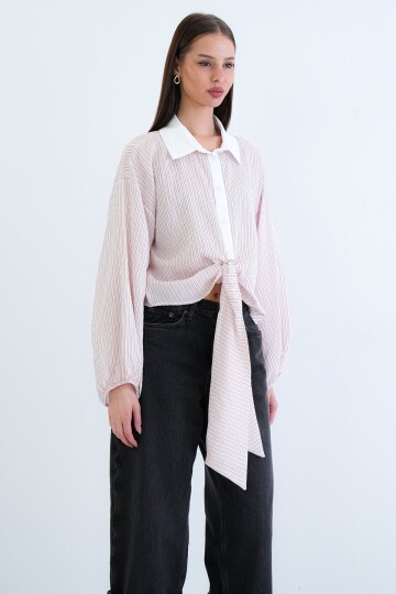 Çizgili Bağlama Detaylı Gömlek