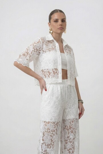 Dantelli Fisto Gömlek , Geniş Paça Pantolon Ve Bustiyer 3Lü Takım