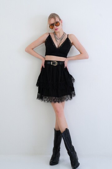 Deri Kemerli Dantelli Kat Kat Volanlı Mini Etek