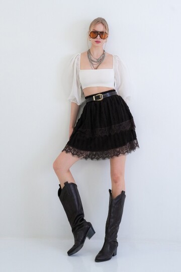 Deri Kemerli Dantelli Kat Kat Volanlı Mini Etek