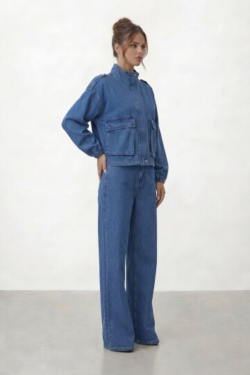 Dik Yaka Cepli Crop Ceket Ve Bol Paça Pantolon Denim Takım