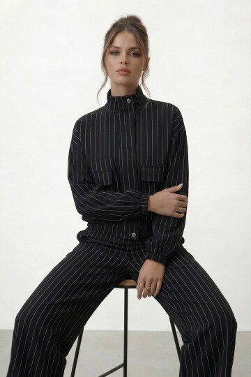 Dik Yaka Çizgili Cepli Ceket Ve Bol Paça Pantolon Takım