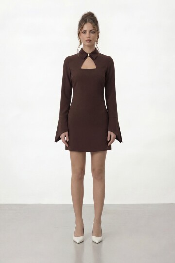 Dik Yaka Dekolteli Uzun Kol Mini Elbise