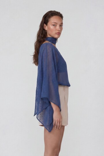 Dik Yaka Pelerin Kesim Prenses Kol Şifon Bluz