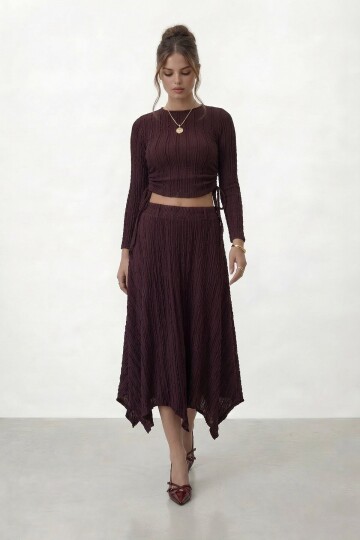 Dik Yaka Uzun Kollu Crop Bluz Ve Asimetrik Midi Etek Takım