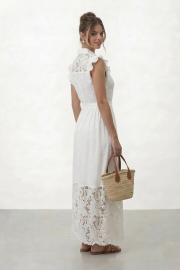 Düğmeli Fırfır Kollu Dantel Detaylı Midi Elbise