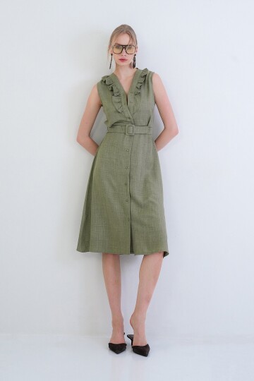 Düğmeli Önü Fırfır Detaylı Kendindn Kemerli Sofia Keten Dokuma Elbise