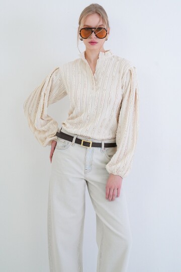 Hakim Yaka Önü Düğmeli Balon Kol Fırfır Kumaş Gömlek Bluz