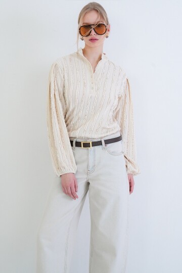 Hakim Yaka Önü Düğmeli Balon Kol Fırfır Kumaş Gömlek Bluz