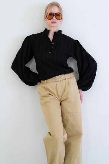 Hakim Yaka Önü Düğmeli Balon Kol Fırfır Kumaş Gömlek Bluz