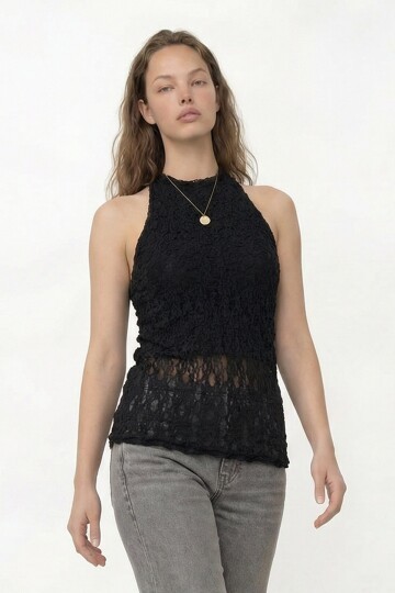 Halter Yaka Dantel Detaylı Bluz