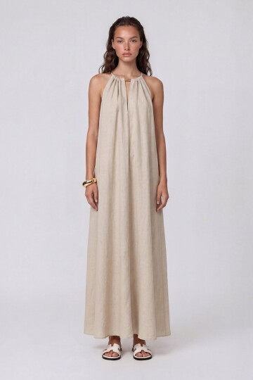 Halter Yaka Metal Detaylı Maxi Elbise