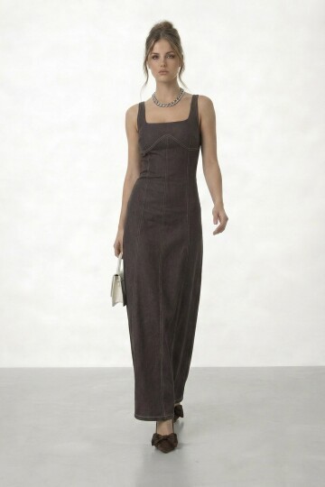 Kare Yaka Dikiş Detaylı Maxi Elbise