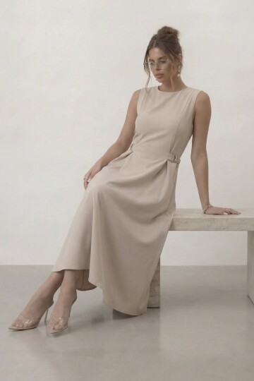 Kemer Detaylı Kolsuz Midi Elbise