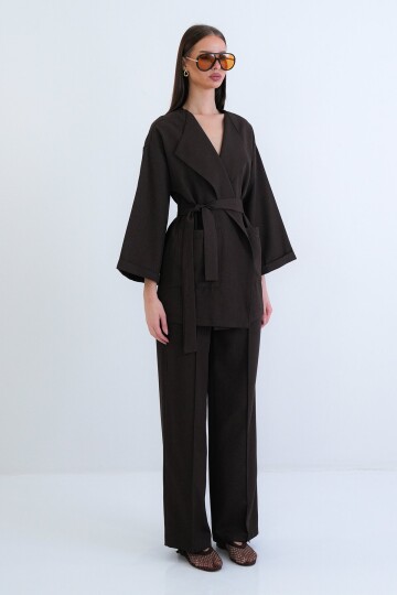 Kemerli Blazer Ceket Ve Yüksek Bel Pantolon Takım