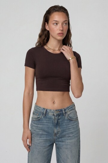Kısa Kol Bisiklet Yaka Crop Bluz