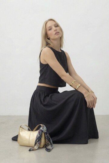 Kolsuz Crop Bluz Ve Uzun Etek Takım