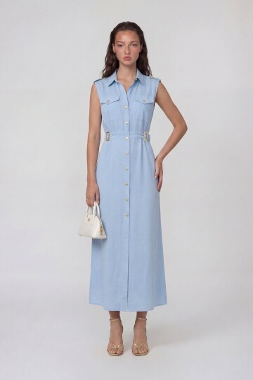 Kolsuz Gömlek Yaka Düğme Ve Kemer Detaylı Midi Elbise