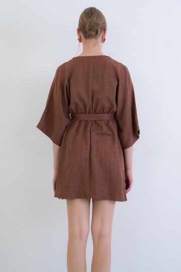 Kruvaze Yaka Beli Büzgülü Sofia Keten Elbise