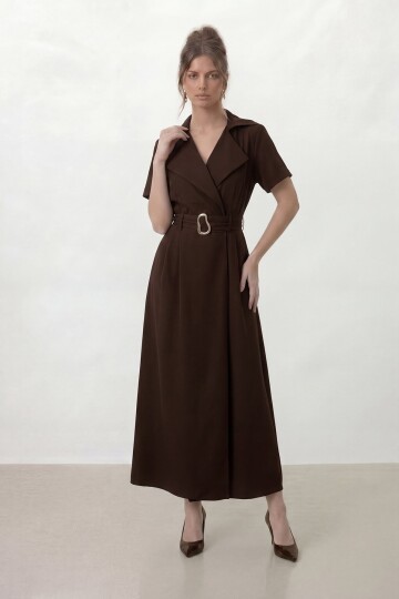 Kruvaze Yaka Gold Kemer Detaylı Kısa Kol Uzun Elbise