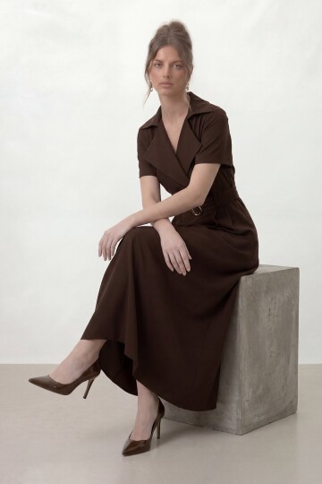 Kruvaze Yaka Gold Kemer Detaylı Kısa Kol Uzun Elbise