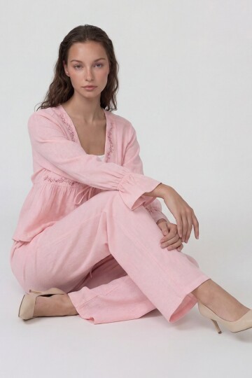 Nakış Detaylı Uzun Kollu Bluz Ve Pantolon Takım