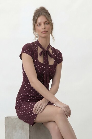 Puantiye Desenli Boyun Bağlamalı Mini Elbise