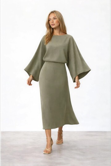 Salaş Kesim Yarasa Kol Uzun Elbise