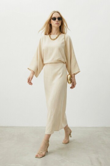 Salaş Kesim Yarasa Kol Astarlı Uzun Elbise