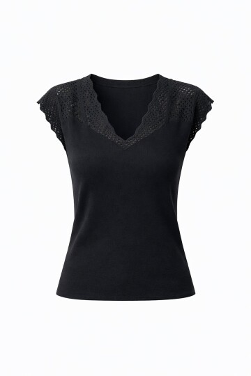 Siyah V Yaka Delik Ajurlu Mevsimlik Triko Bluz