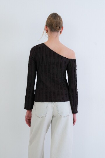 Tek Omuz İspanyol Kol Fırfır Kumaş Bluz