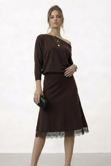 Uzun Kol Dantel Detaylı Mini Elbise