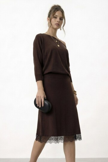 Uzun Kol Dantel Detaylı Mini Elbise