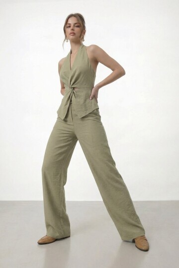 V Yaka Bel Detaylı Bluz Ve Pantolon Takım