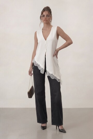 V Yaka Dantel Detaylı Asimetrik Yelek