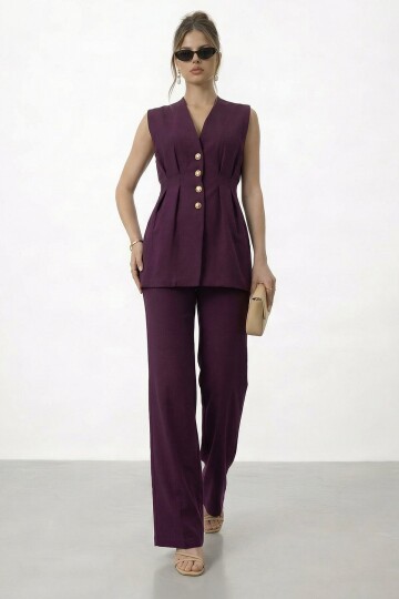 V Yaka Düğme Detaylı Kolsuz Takım