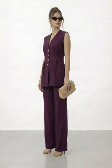 V Yaka Düğme Detaylı Kolsuz Takım