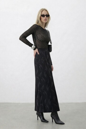 Yüksel Bel Desenli Saten Midi Etek