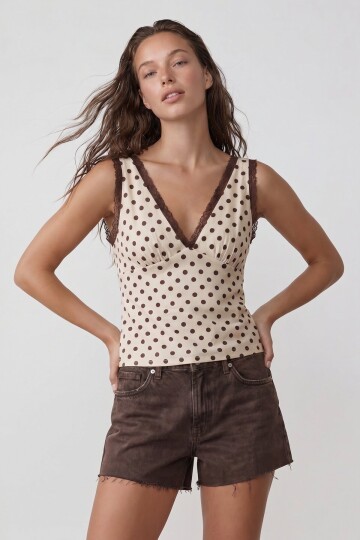 Askılı Drape Detaylı Puantiyeli Crop Bluz