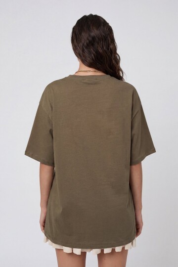 Bisiklet Yaka Oversize İnci Ve Taş İşlemeli T-Shirt