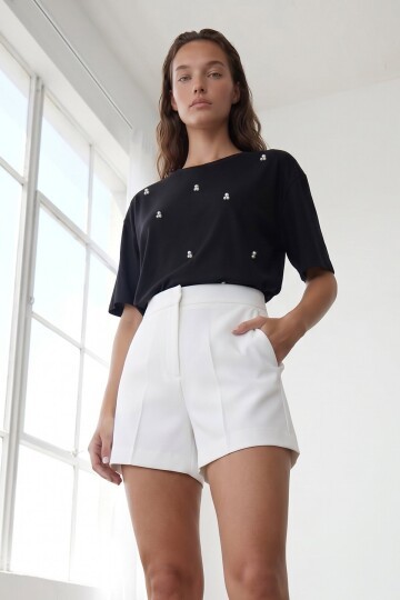 Bisiklet Yaka Oversize İnci Ve Taş İşlemeli T-Shirt