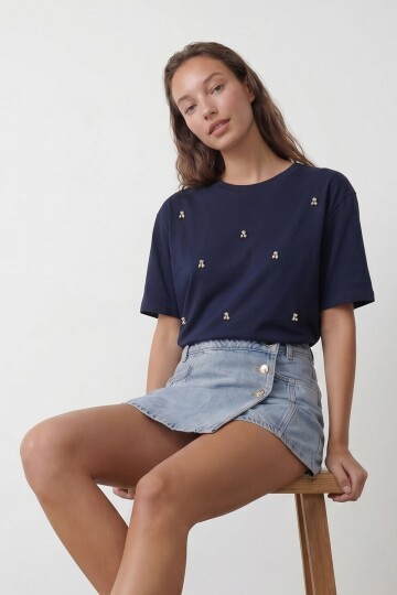 Bisiklet Yaka Oversize İnci Ve Taş İşlemeli T-Shirt